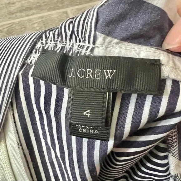 J. Crew Women’s Striped Off the Shoulder Blouse in Blue White Size 4 - Picture 6 of 9